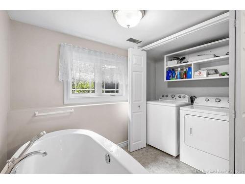 10 Cedar St, Miramichi, NB 