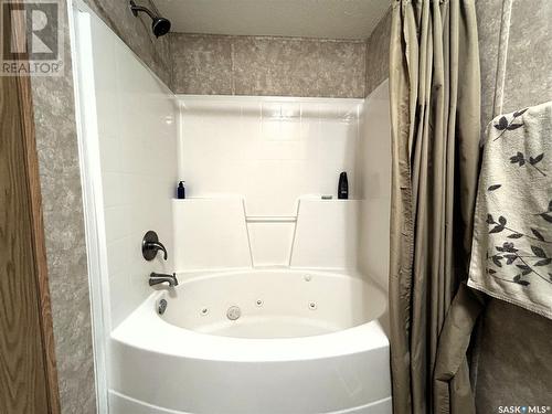 619 1St Avenue E, Choiceland, SK 