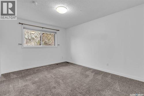 2643 Kliman Crescent, Regina, SK - Indoor Photo Showing Other Room