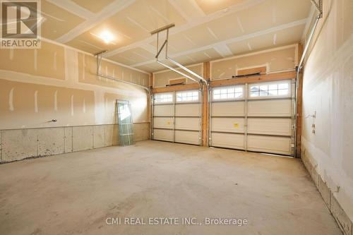 101 York Drive, Peterborough, ON - Indoor Photo Showing Garage
