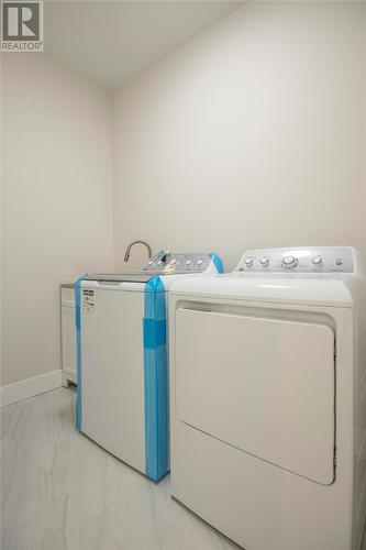 106 Sgt Donald Lucas Drive, Paradise, NL - Indoor Photo Showing Laundry Room
