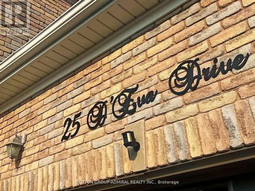 25 D'Eva Drive, Vaughan, ON - 