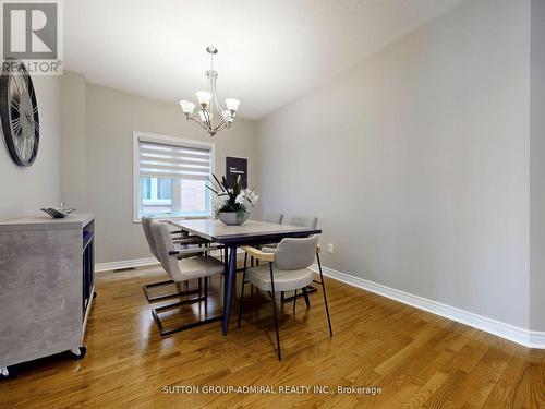25 D'Eva Drive, Vaughan, ON - Indoor Photo Showing Dining Room