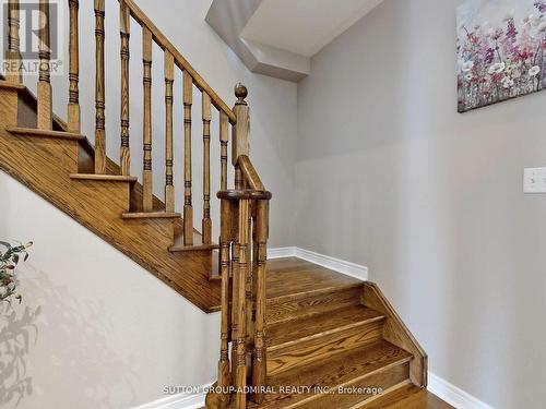 25 D'Eva Drive, Vaughan, ON - Indoor Photo Showing Other Room