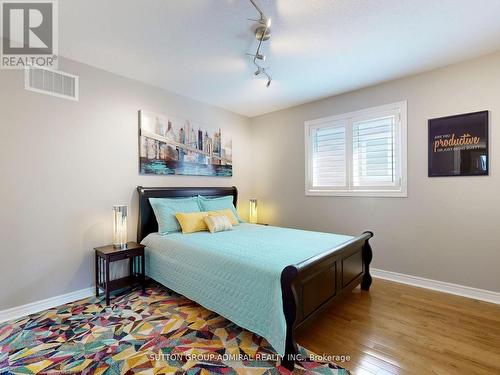 25 D'Eva Drive, Vaughan, ON - Indoor Photo Showing Bedroom