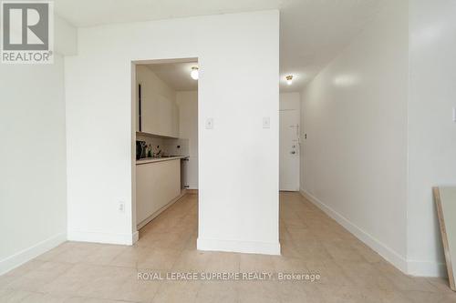 908 - 940 Caledonia Road, Toronto, ON - Indoor Photo Showing Other Room