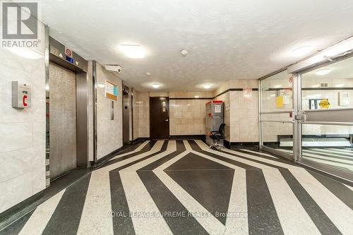 908 - 940 Caledonia Road, Toronto, ON - Indoor Photo Showing Other Room