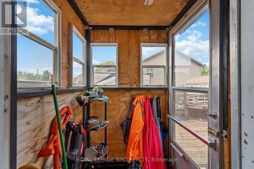 2964 Hyman Avenue, Fort Erie (Ridgeway), ON - Indoor Photo Showing Other Room