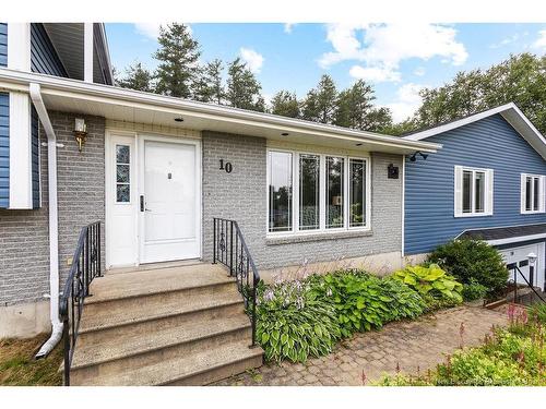 10 Cedar St, Miramichi, NB 