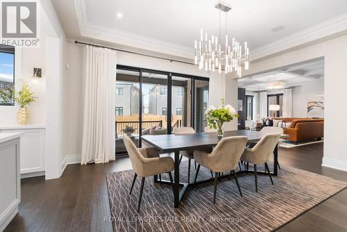 2338 Hyacinth Crescent, Oakville, ON - Indoor Photo Showing Dining Room