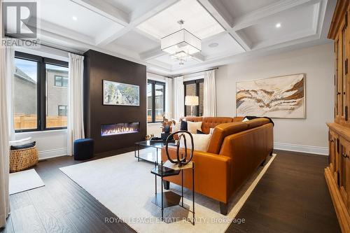 2338 Hyacinth Crescent, Oakville, ON - Indoor