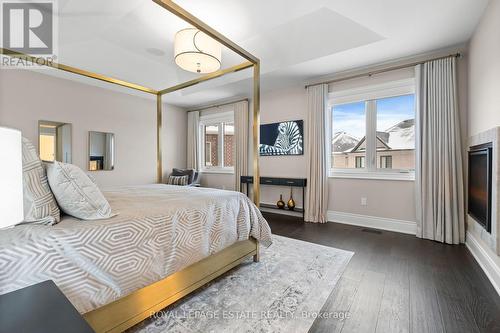 2338 Hyacinth Crescent, Oakville, ON - Indoor Photo Showing Bedroom
