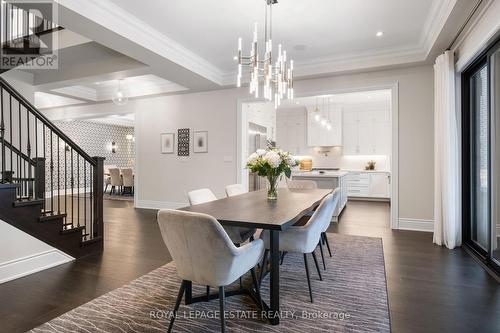 2338 Hyacinth Crescent, Oakville, ON - Indoor Photo Showing Dining Room