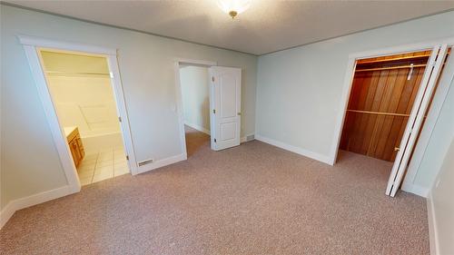 1812 12Th Street, Cranbrook, BC - Indoor