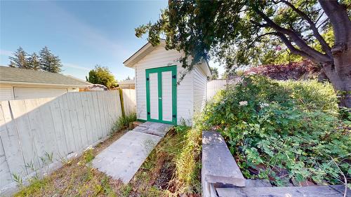 1812 12Th Street, Cranbrook, BC - Outdoor