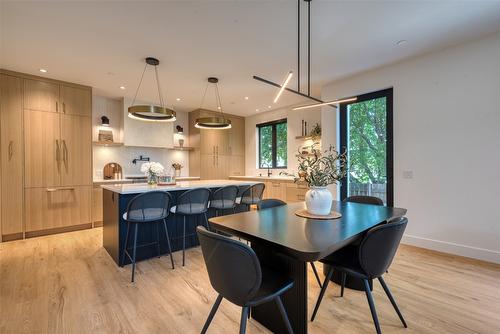 1-3010 Holland Road, Kelowna, BC - Indoor