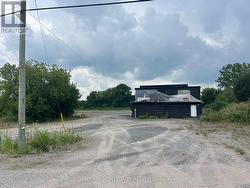 3009 CARP ROAD  Ottawa, ON K0A 1L0
