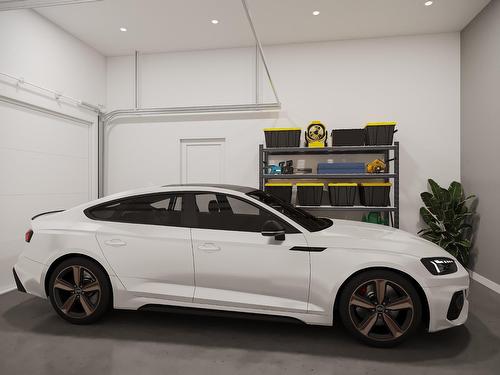 Garage - Rue Du Quai, Saint-Louis-De-Gonzague, QC - Indoor Photo Showing Garage