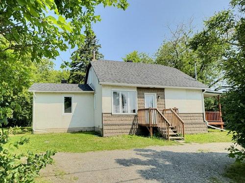 Frontage - 15 Rue Beauséjour, Notre-Dame-Du-Nord, QC - Outdoor