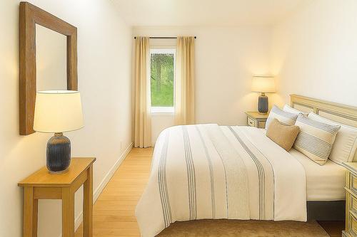 Bedroom - 15 Rue Beauséjour, Notre-Dame-Du-Nord, QC - Indoor Photo Showing Bedroom