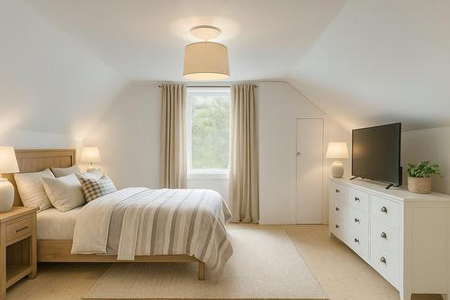 Bedroom - 15 Rue Beauséjour, Notre-Dame-Du-Nord, QC - Indoor Photo Showing Bedroom