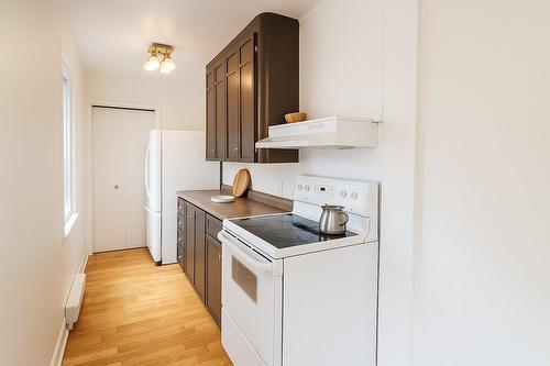 Kitchen - 15 Rue Beauséjour, Notre-Dame-Du-Nord, QC - Indoor Photo Showing Kitchen