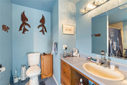 2445 Godfrey Rd, Nanaimo, BC 