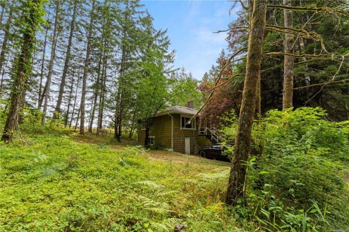 2445 Godfrey Rd, Nanaimo, BC 