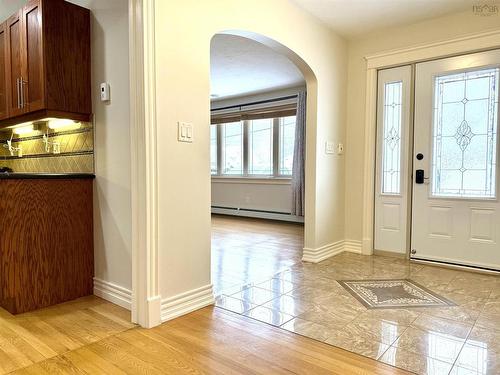 27 Regent Street, Amherst, NS 