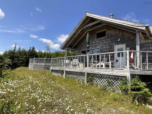 39 R-24, Cole Harbour, NS 