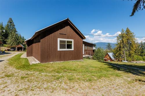 1655 Evans Road, Creston, BC - Outdoor