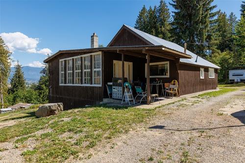 1655 Evans Road, Creston, BC - Outdoor