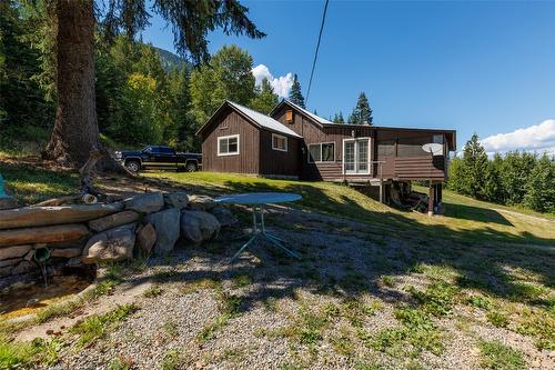 1655 Evans Road, Creston, BC - Outdoor