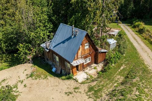 1655 Evans Road, Creston, BC - Outdoor