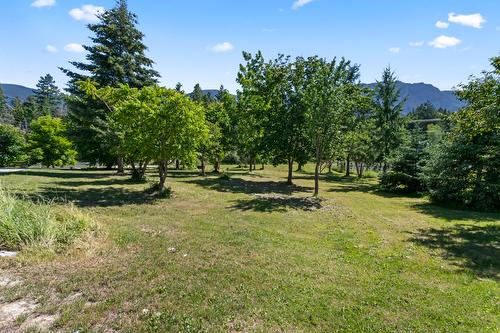 3095 Canyon Lister Road, Lister, BC - Outdoor With View