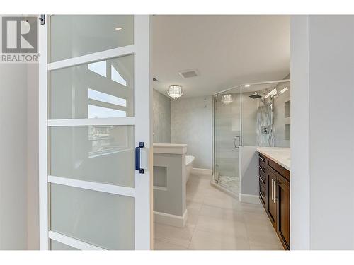 3996 Beach Avenue Unit# 314, Peachland, BC - Indoor