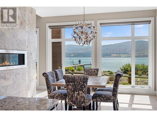 1579 Pritchard Drive, West Kelowna, BC - Indoor Photo Showing Dining Room