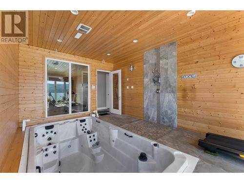 1579 Pritchard Drive, West Kelowna, BC -  With Exterior