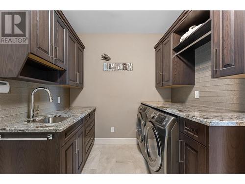 1579 Pritchard Drive, West Kelowna, BC - Indoor Photo Showing Laundry Room