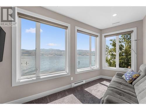 1579 Pritchard Drive, West Kelowna, BC - Indoor Photo Showing Other Room