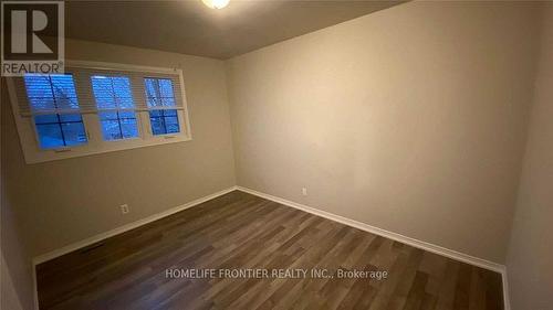 39 Camrose Drive, Georgina, ON - Indoor Photo Showing Other Room