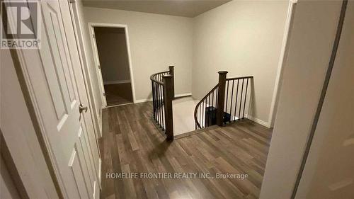 39 Camrose Drive, Georgina, ON - Indoor Photo Showing Other Room