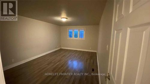 39 Camrose Drive, Georgina, ON - Indoor Photo Showing Other Room