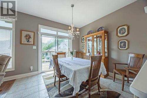 19 - 578 Mcgarrell Place, London North (North R), ON - Indoor Photo Showing Dining Room