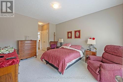 19 - 578 Mcgarrell Place, London North (North R), ON - Indoor Photo Showing Bedroom
