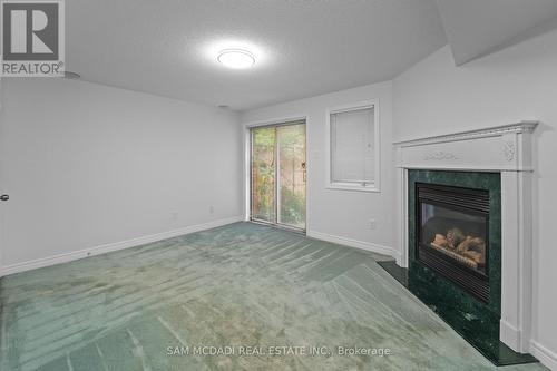 5 - 5031 East Mill Road, Mississauga, ON - Indoor With Fireplace