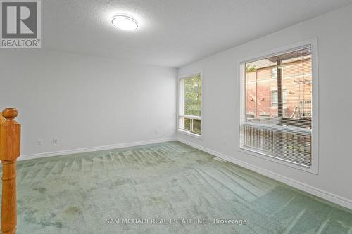 5 - 5031 East Mill Road, Mississauga, ON - Indoor Photo Showing Other Room