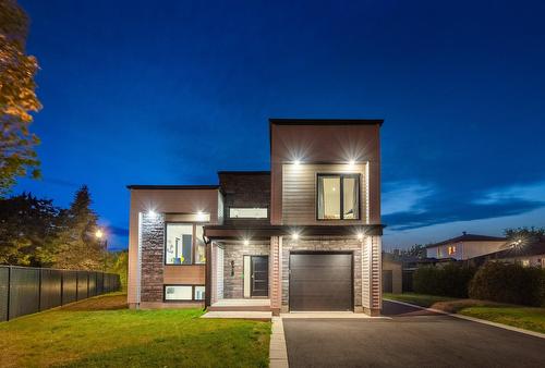 628 Rue Théodore-Béchard  Saint-Jean-Sur-Richelieu, QC J2W 1S9