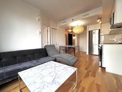 603-1182 Rue Crescent  Montréal (Ville-Marie), QC H3G 0G6