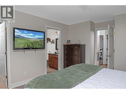 908 Purcell Crescent, Creston, BC - Indoor Photo Showing Bedroom